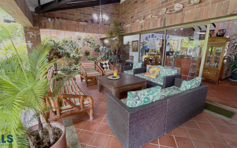 Casa en Rionegro en Aeropuerto