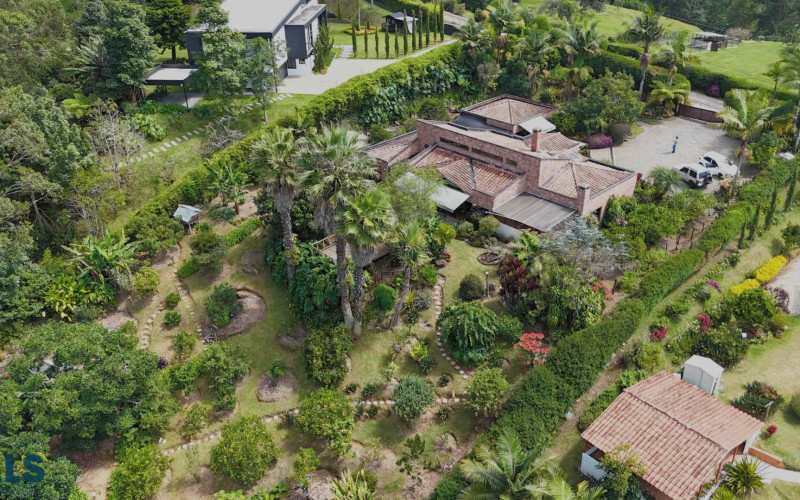 Casa en Rionegro en Aeropuerto