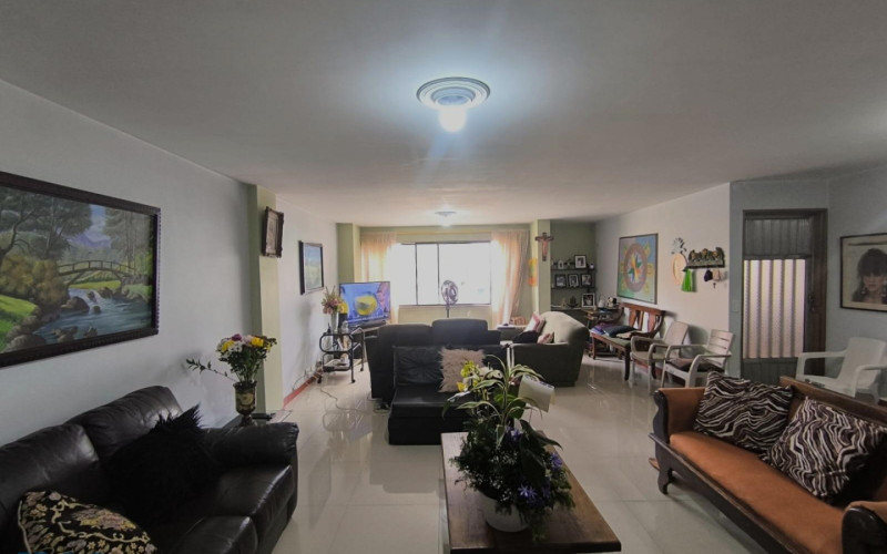Apartamento en Medellín en Laureles