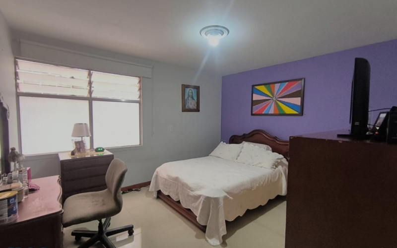 Apartamento en Medellín en Laureles