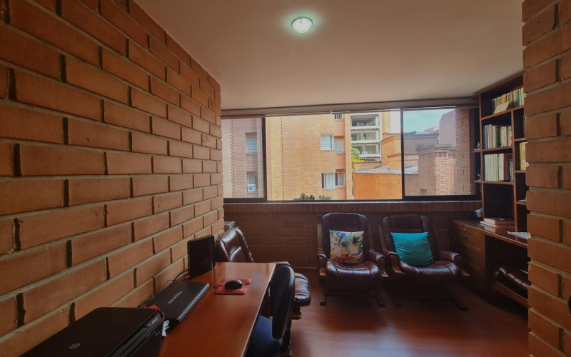 Apartamento en Medellín en Laureles