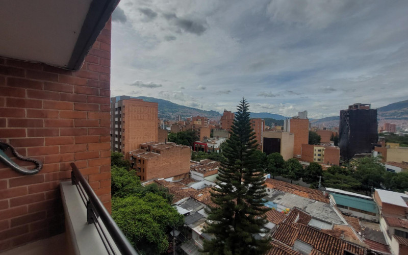 Apartamento en Medellín en Laureles