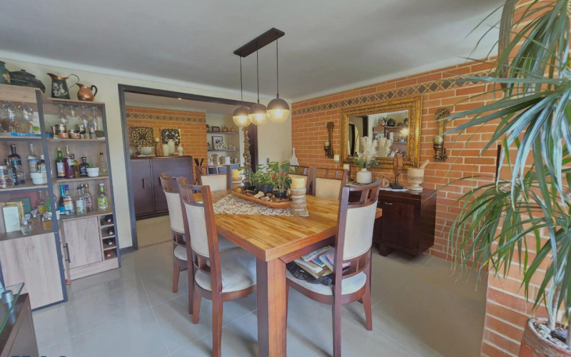 Apartamento en Medellín en Oviedo
