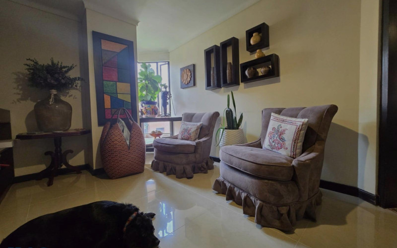 Apartamento en Medellín en Oviedo