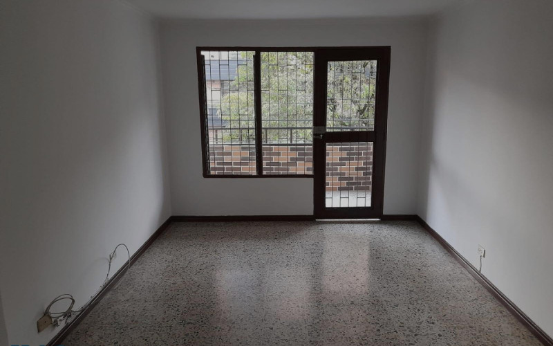 Apartamento en Medellín en Laureles
