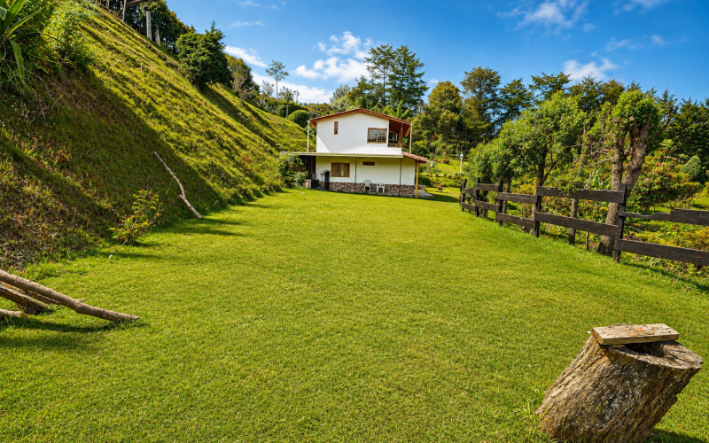 Premium Country Estate in Guarne Colombia | 2 Houses, Rental Income & 1.7-Acre Lot