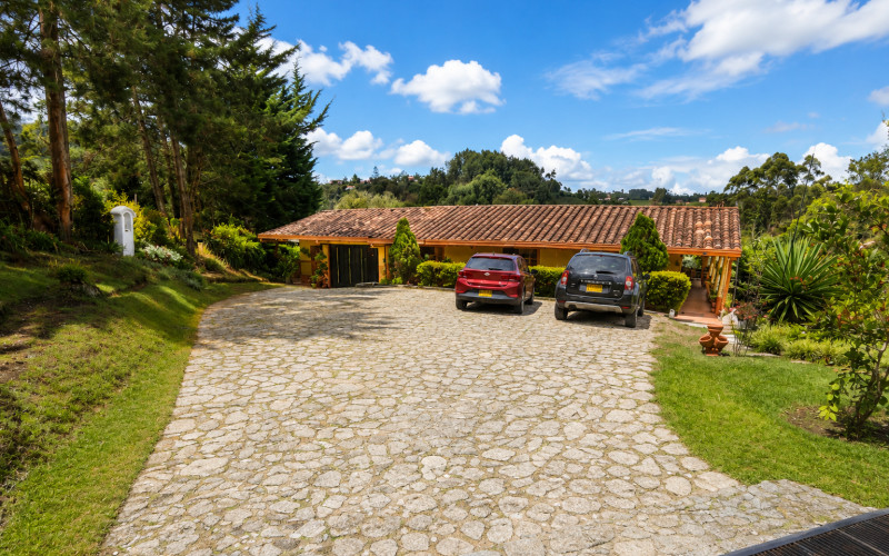 Premium Country Estate in Guarne Colombia | 2 Houses, Rental Income & 1.7-Acre Lot