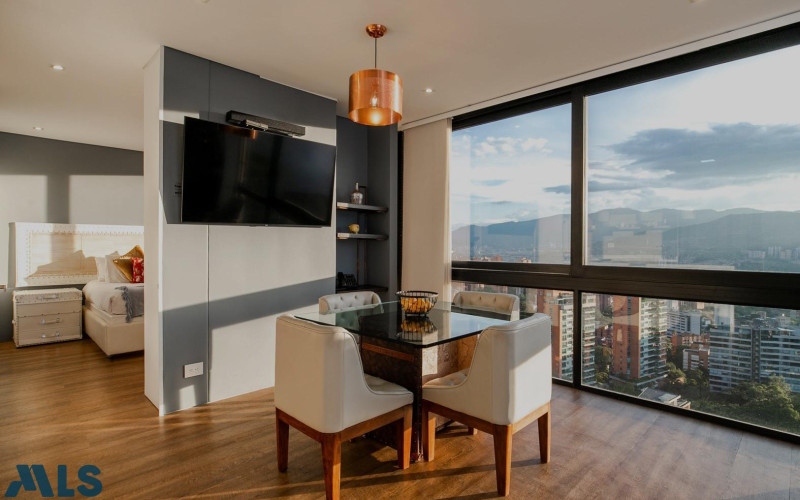 Apartamento en Medellín en Las Lomas Nº 1