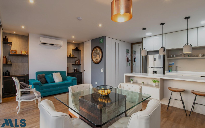 Apartamento en Medellín en Las Lomas Nº 1