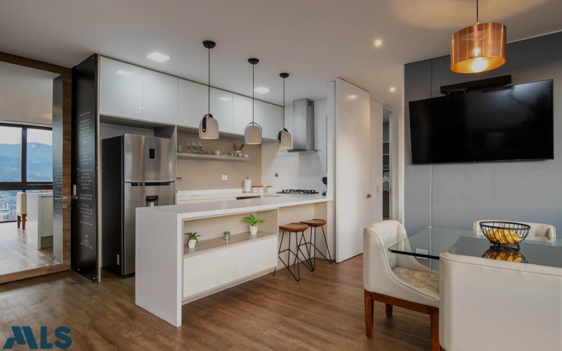 Apartamento en Medellín en Las Lomas Nº 1