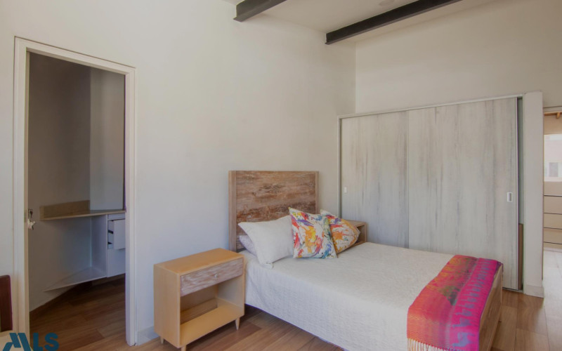 Apartamento en Medellín en Laureles
