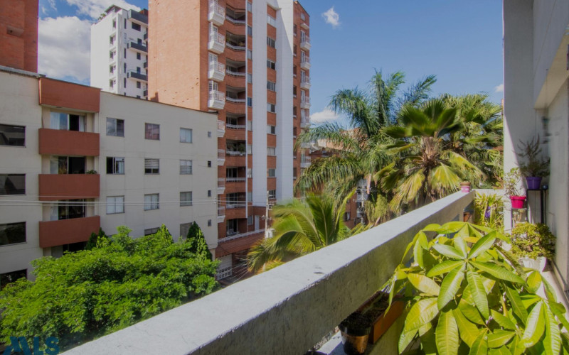 Apartamento en Medellín en Laureles