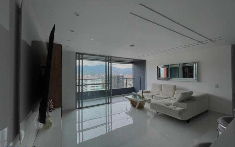 Apartamento en Medellín en Ciudad del Rio