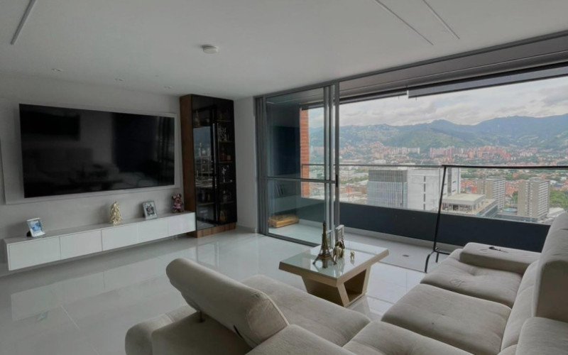 Apartamento en Medellín en Ciudad del Rio