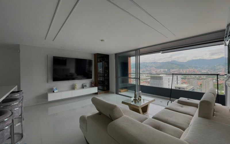 Apartamento en Medellín en Ciudad del Rio