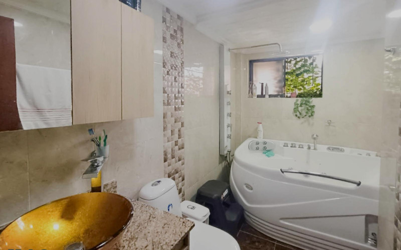 Apartamento en Medellín en Laureles