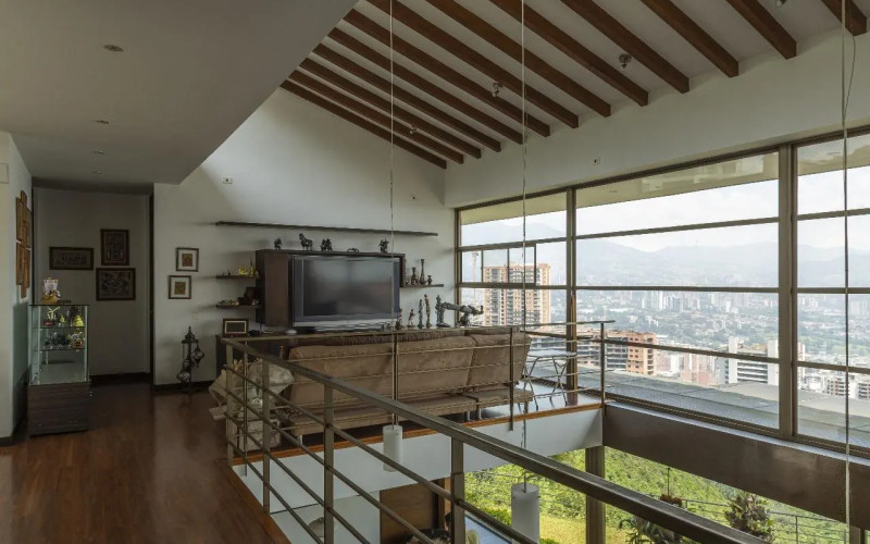 Luxury Country Home for Sale in Sabaneta, Medellín