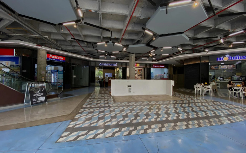 Local Comercial en Envigado en Loma de Benedictinos