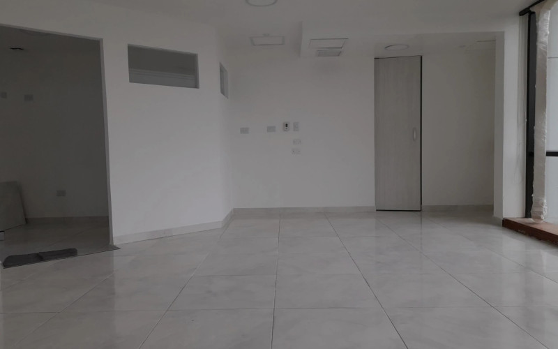 Oficina en Medellín en Santa Maria de los Angeles