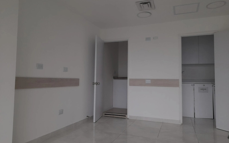 Oficina en Medellín en Santa Maria de los Angeles