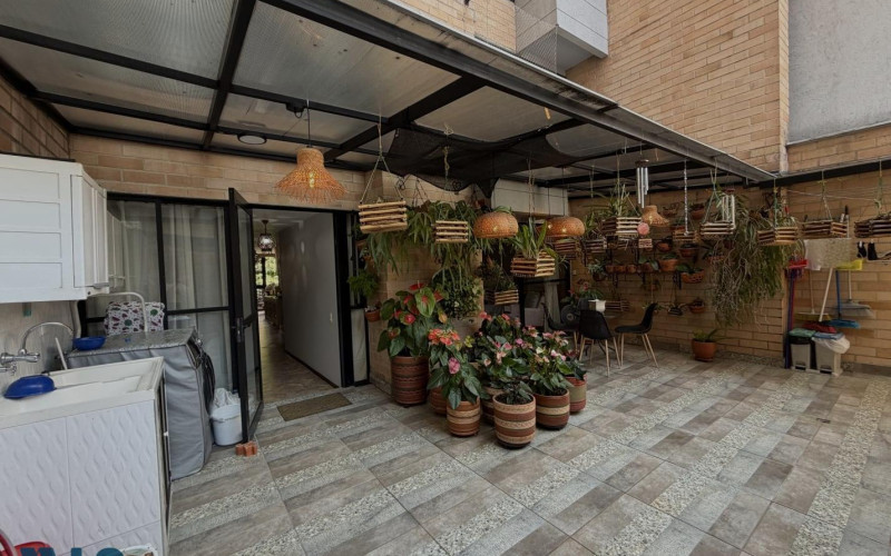Apartamento en Medellín en Conquistadores