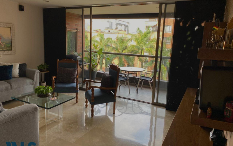 Apartamento en Medellín en Conquistadores