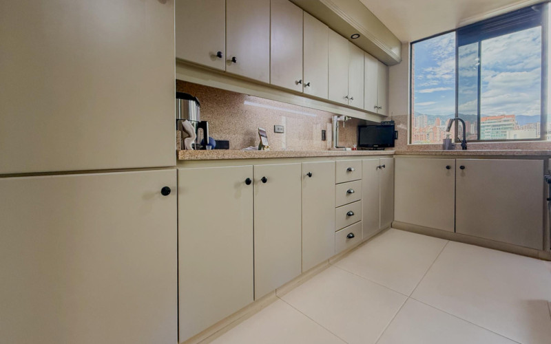 Apartamento en Medellín en Las Lomas Nº 1