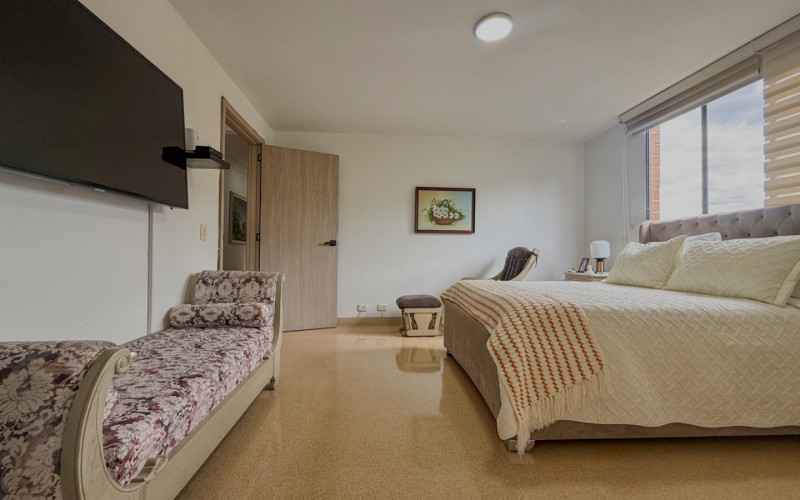 Apartamento en Medellín en Las Lomas Nº 1