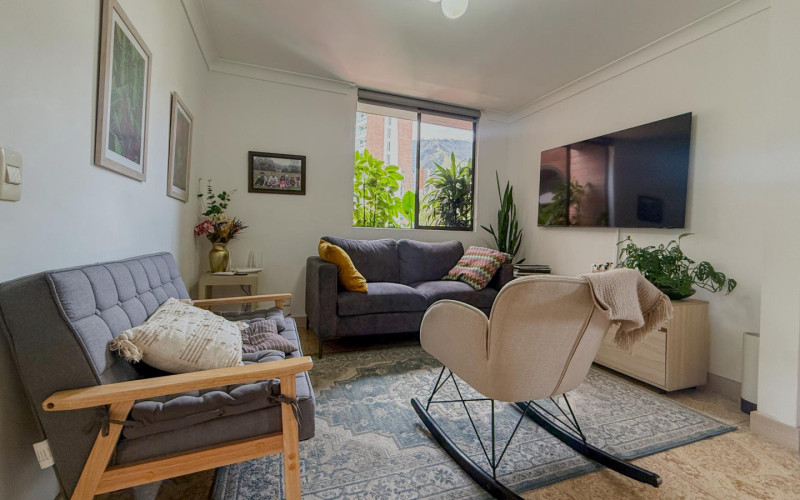 Apartamento en Medellín en Las Lomas Nº 1