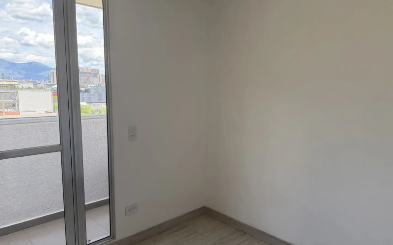 Apartment for Sale in San Diego, El Poblado | 57 sq m with Balcony & City View