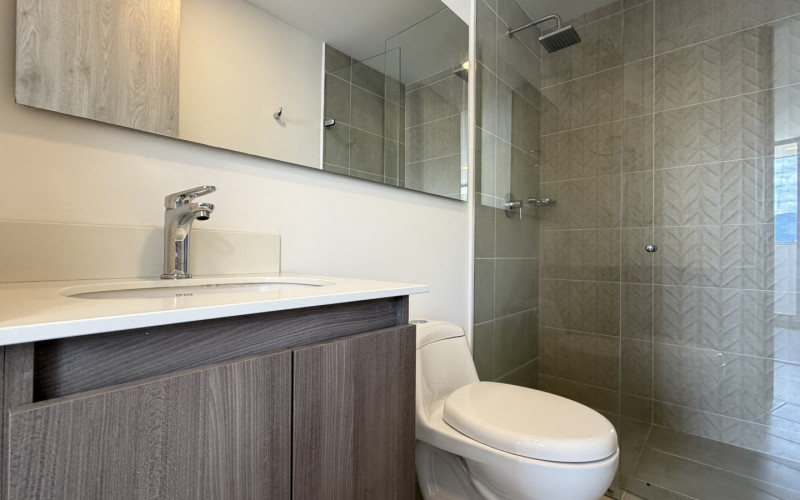 Apartment for Sale in San Diego, El Poblado | 57 sq m with Balcony & City View
