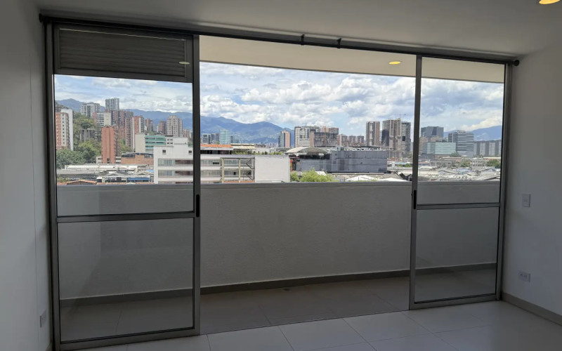 Apartment for Sale in San Diego, El Poblado | 57 sq m with Balcony & City View