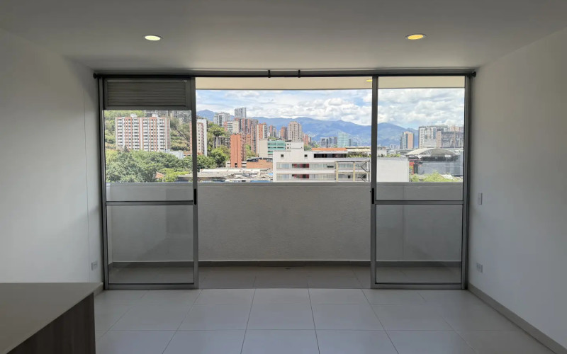 Apartment for Sale in San Diego, El Poblado | 57 sq m with Balcony & City View