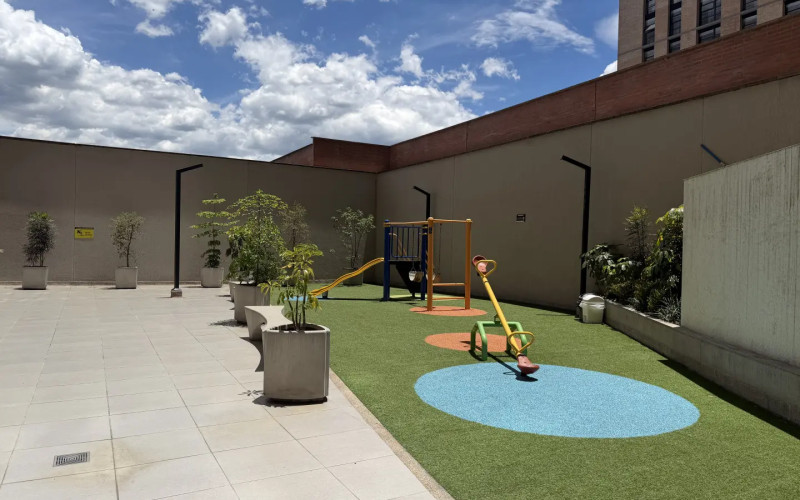 Apartment for Sale in San Diego, El Poblado | 57 sq m with Balcony & City View