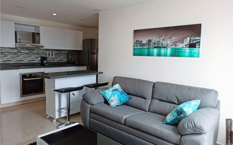 Remodeled Apartment for Sale in Laureles, Medellin | Turnkey Investment Opportunity