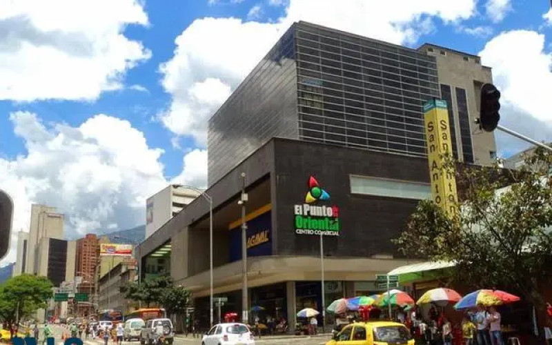 Local Comercial en Medellín en San Antonio