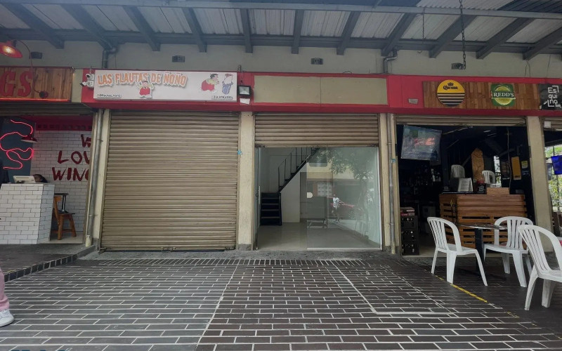 Local Comercial en Medellín en Los Alpes