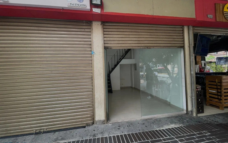 Local Comercial en Medellín en Los Alpes