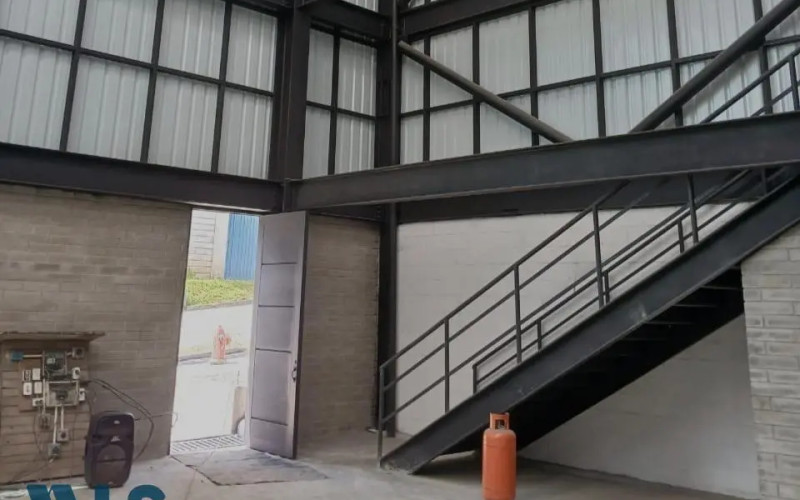 Bodega en Guarne en Autopista (Guarne)