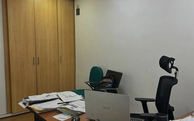 Oficina en Medellín en Conquistadores
