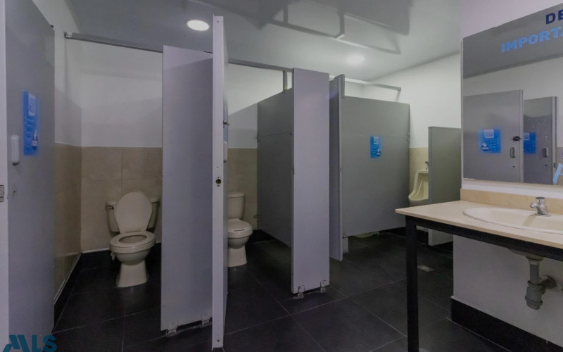 Oficina en Medellín en Ciudad del Rio