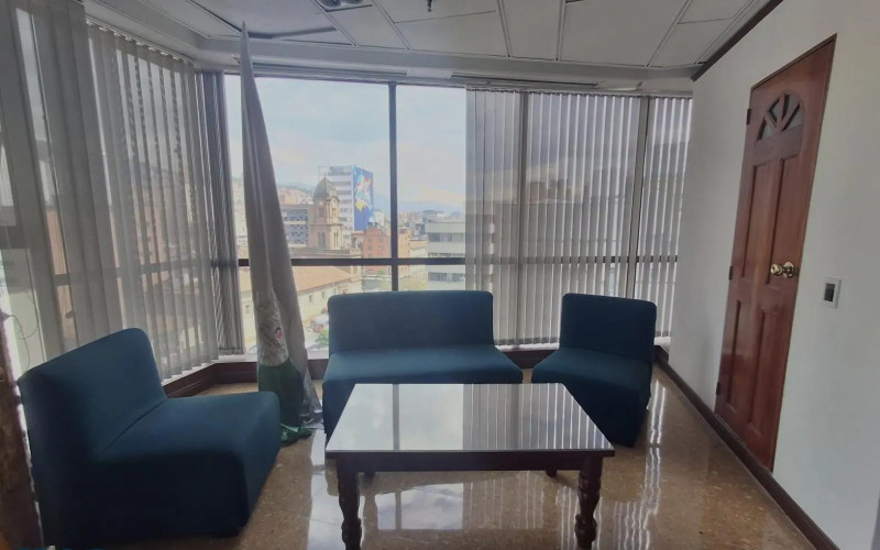 Oficina en Medellín en La Candelaria