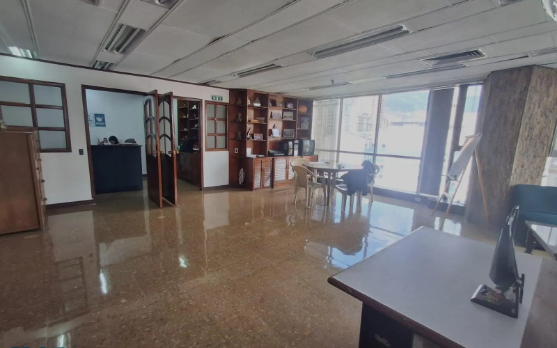 Oficina en Medellín en La Candelaria