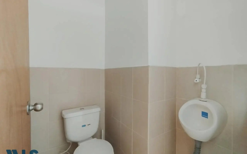 Local Comercial en La Estrella en Poblados del sur