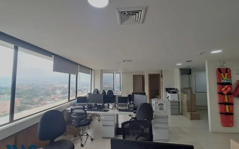 Oficina en Medellín en Manila