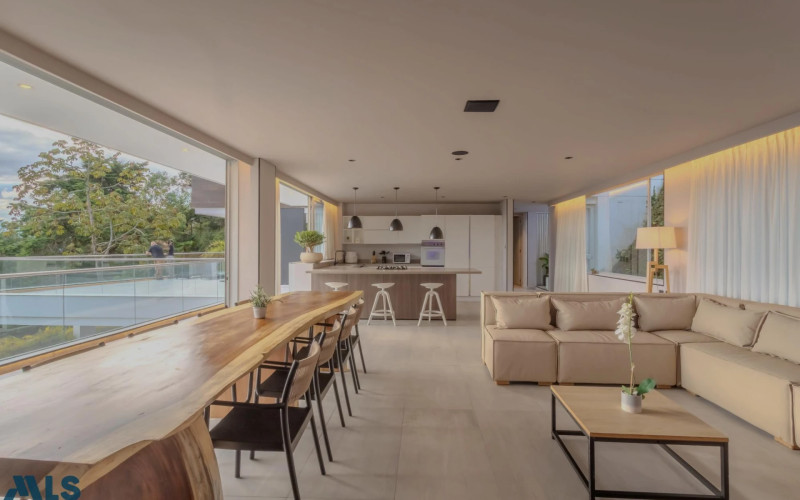 Casa en Medellín en Las Palmas