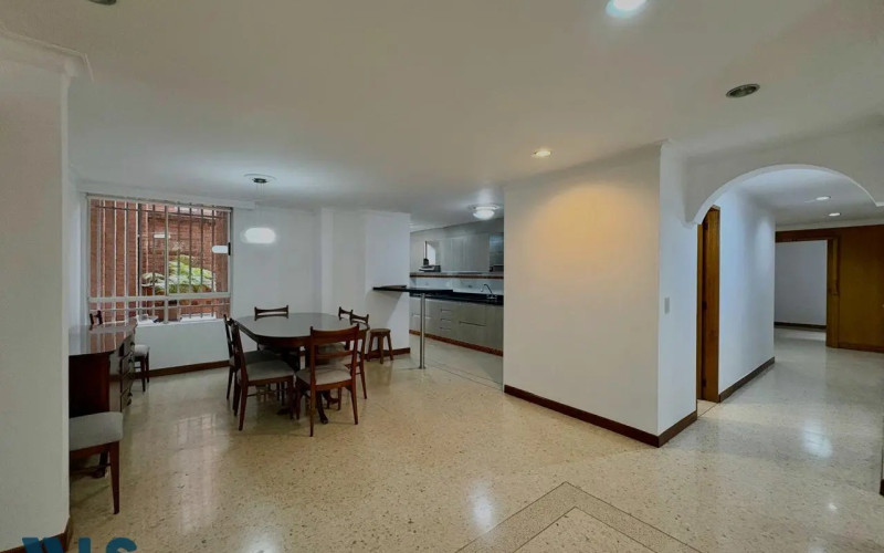 Apartamento en Medellín en Laureles