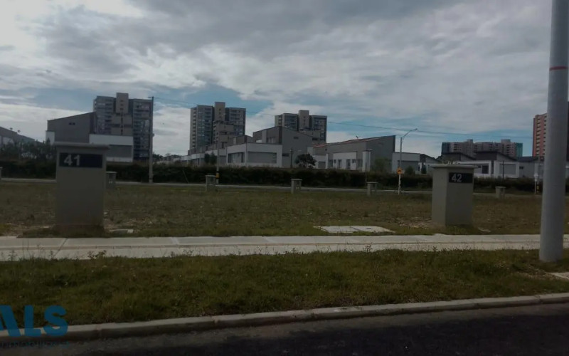 Lote Residencial en Rionegro en V. Barro Blanco