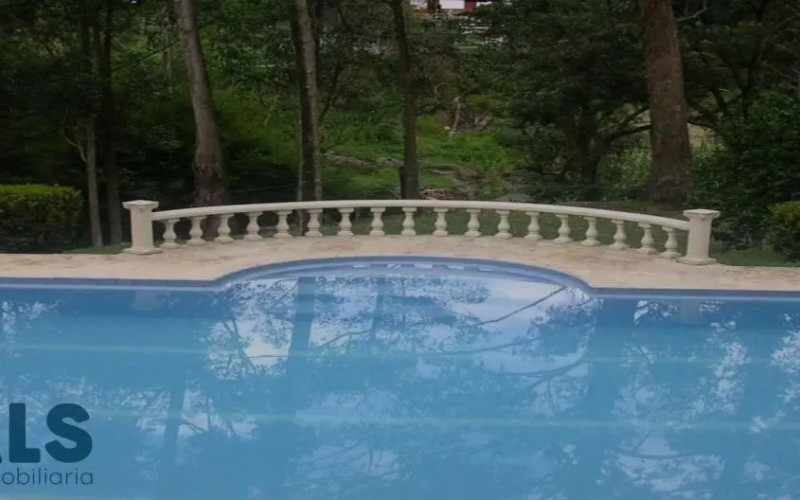Finca Recreativa en Girardota en Colombia