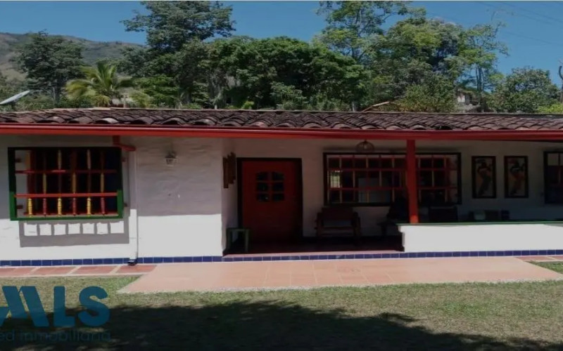 Finca Recreativa en Girardota en Colombia